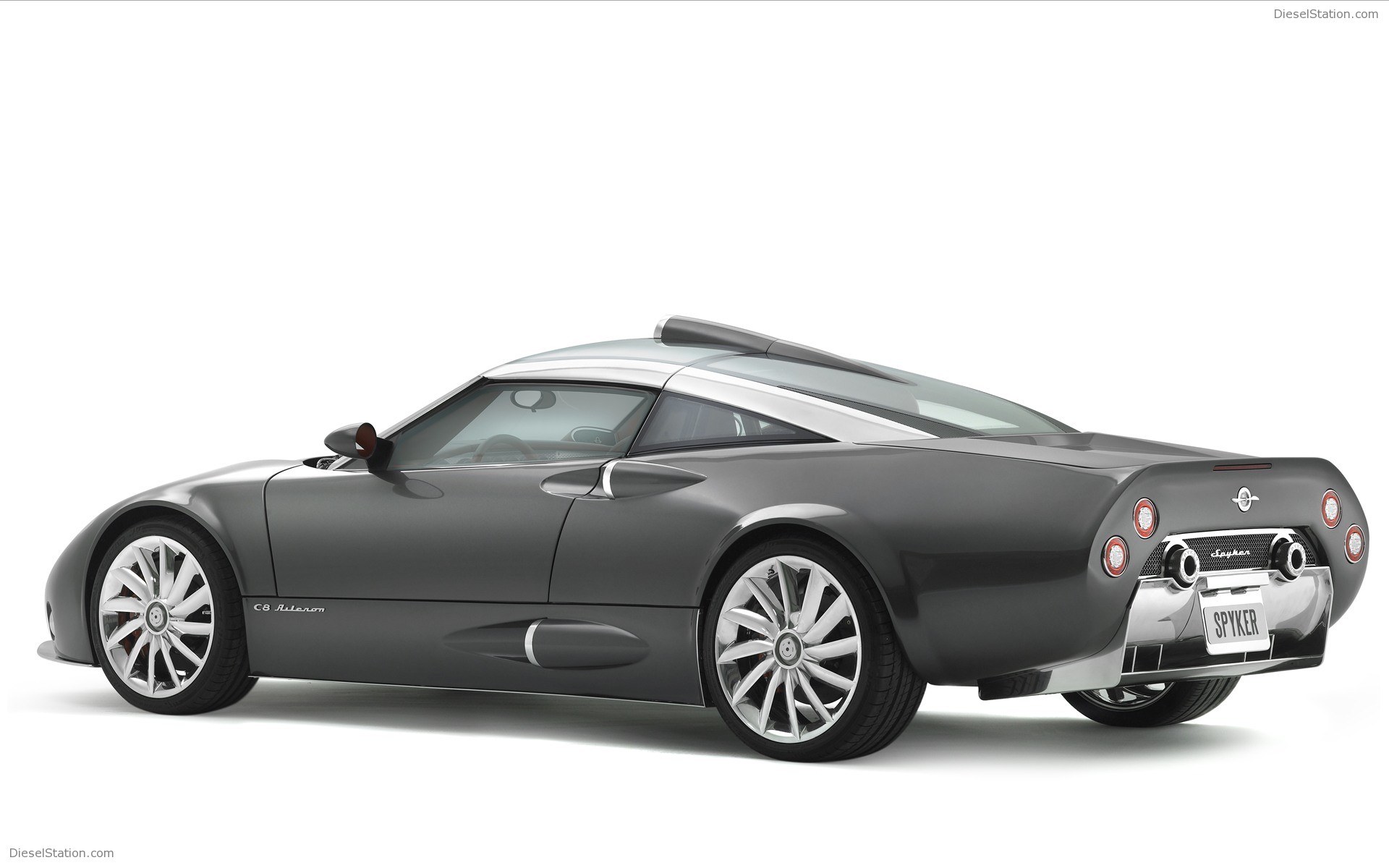 Spyker C8 Aileron